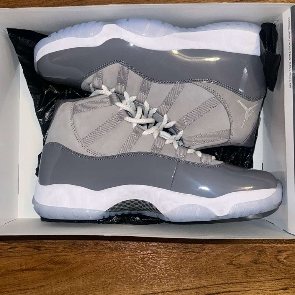 Cool Grey Jordan 11